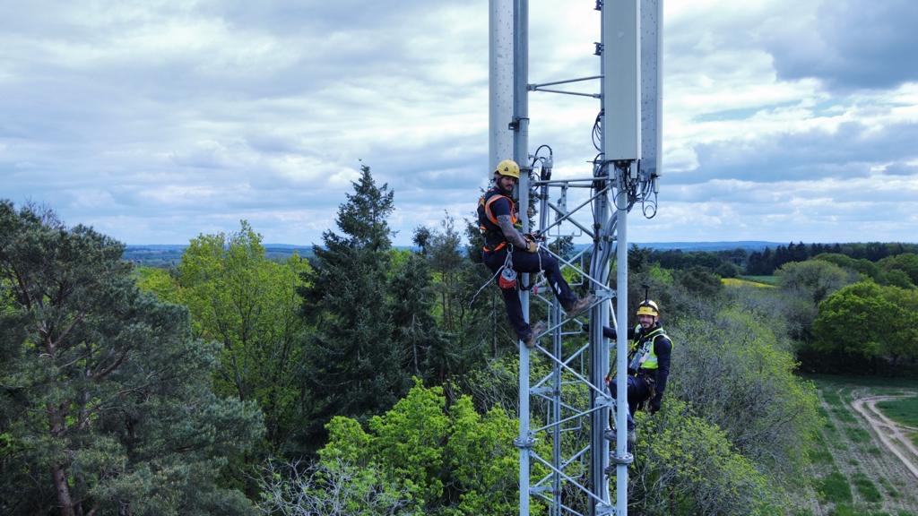 Mitie acquires DAEL’s UK Telecoms business