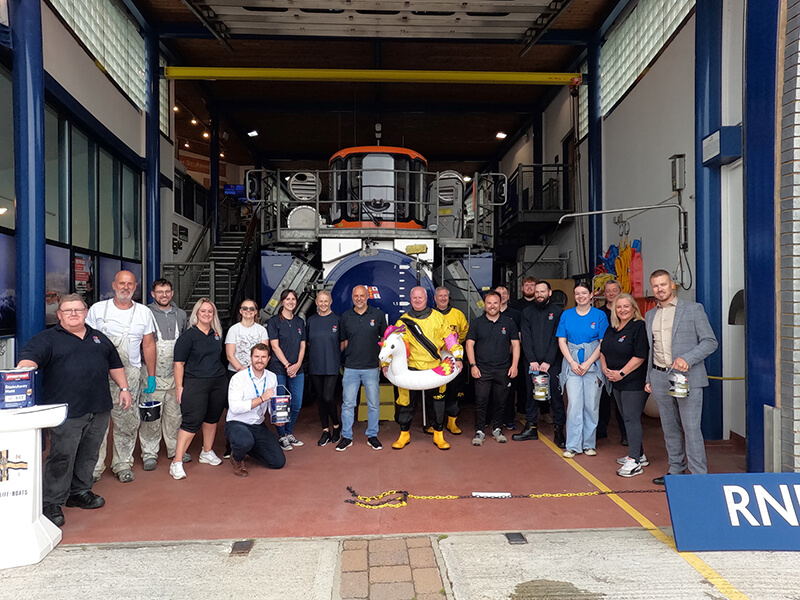 Group of Mitie colleagues renovating a RNLI station