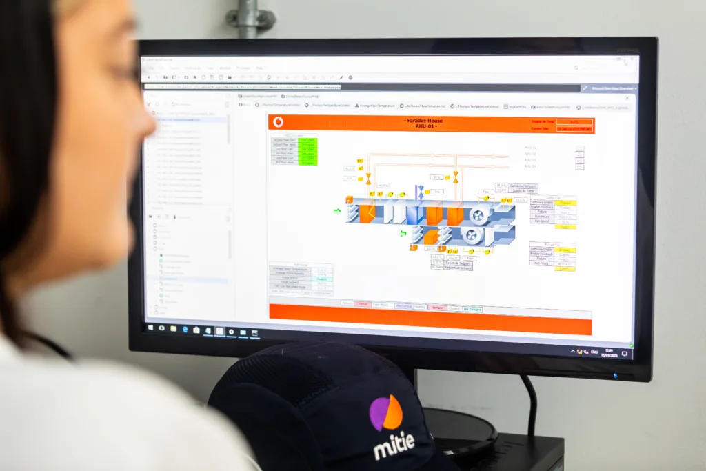 Energy usage data on a computer