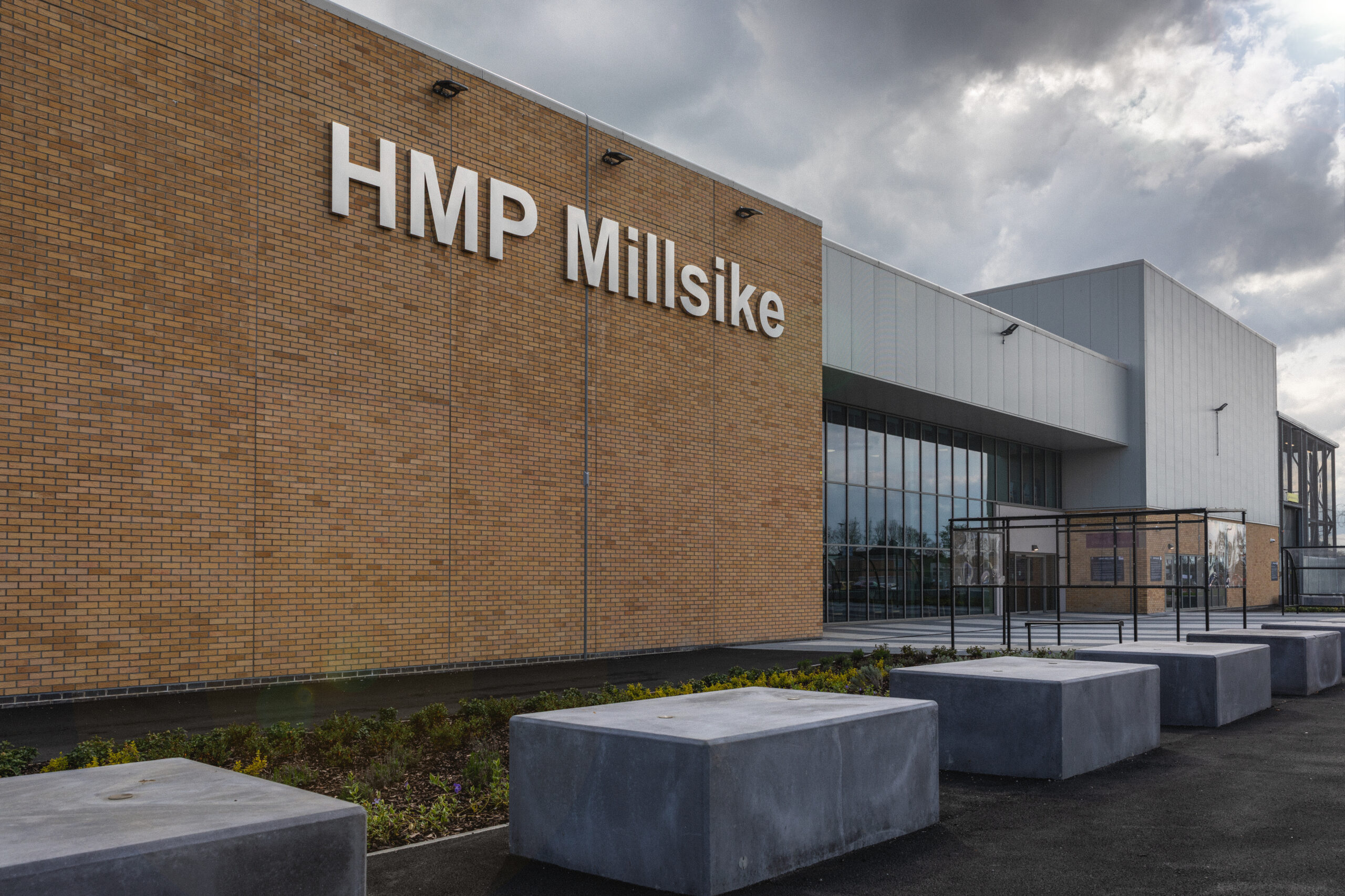 HMP Millsike, exterior