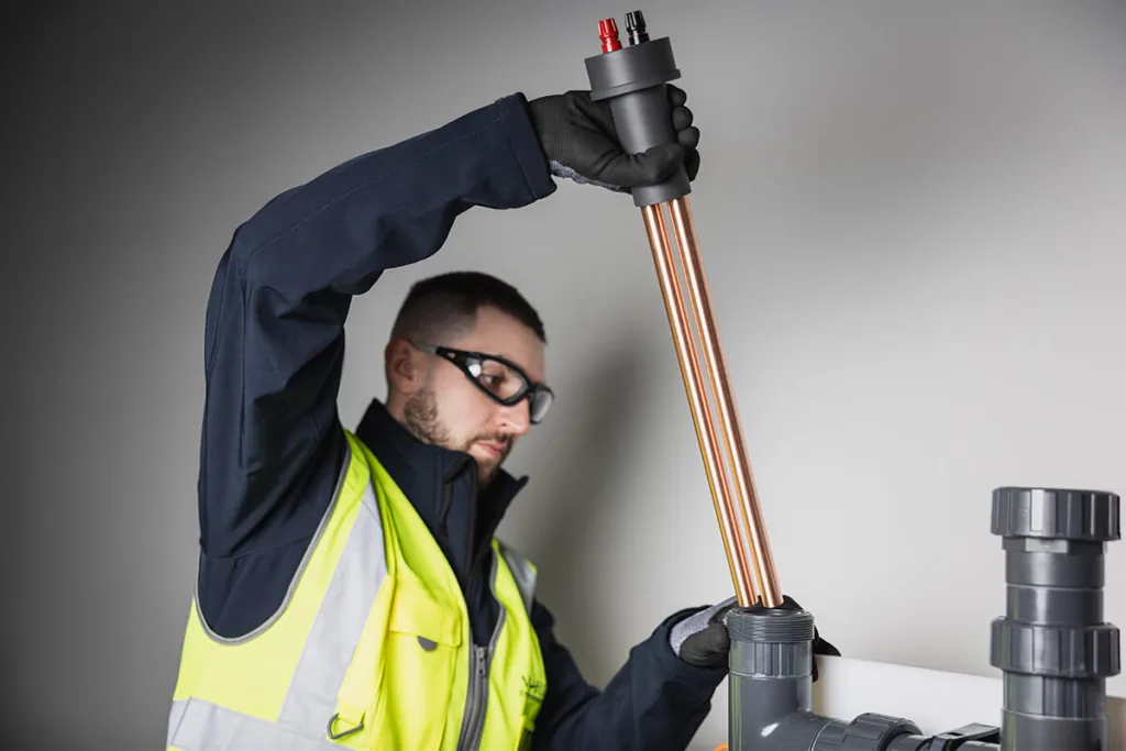 Testing a water pipe